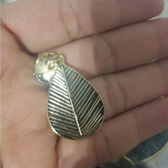 Color green New Fashion Round Drop Earrings for Wo - Picture 3 of 4